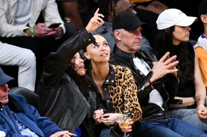 453170203_gty-hollywoodfan-22.jpg