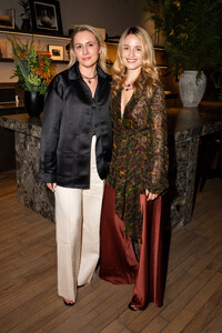 453511432_dianna-agron-03.jpg