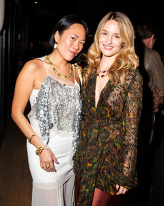 453511448_dianna-agron-06.jpg