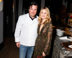 453511509_dianna-agron-13.jpg