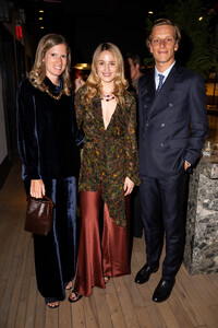 453511528_dianna-agron-16.jpg