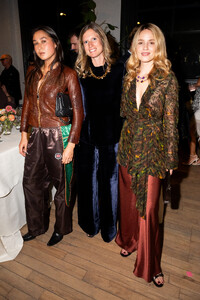 453511577_dianna-agron-21.jpg