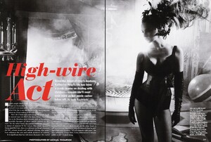 52772_allure_june07_katherine_heigl_03_122_1171lo.thumb.jpg.037370033bf4311aa4ec7bb51b54ce12.jpg