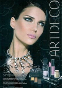 740full-martina-valkova.thumb.jpg.6d767a57a15711d438b2b6a03bc448de.jpg
