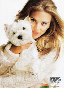 89436_allure_nov06_scarlett_johansson_04_122_686lo.thumb.jpg.bf8591b899439b349428d8e58ef8d5ca.jpg