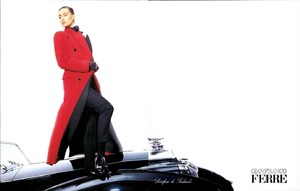 Aly_Dunne_Gianfranco_Ferre_FW1991_Gian_Paolo_Barbieri_23.jpg