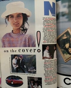 Angie_Harmon_Seventeen_October1987_02.jpg