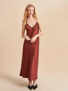 BOUDOIR-DRESS-SPICE-2679.webp