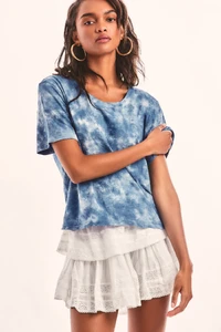 CALIX-TEE-INDIGO-HAND-DYE-1_f9a0f035-6e9f-4c3f-be42-dcc76fe36a41.webp