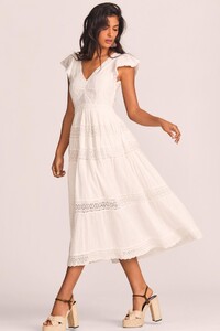 D1389-1131-ABENA-DRESS-TRUE-WHITE-002.jpg