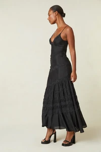 D2004-1489-IDALIADRESS-BLACK-002.webp