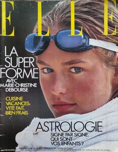 ElleFr060884no2013coverJetteStorm.thumb.jpg.059ec318743532b4bea72105bfcc3323.jpg