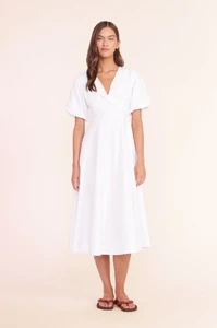 FINLEY_DRESS_WHITE_ANDRE_SLIDE_CLOVE_CORAL_01542_web.webp