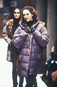 Fendi1992WomenRTW129.thumb.jpg.2e272251ac25f6f3863adac4764a23da.jpg