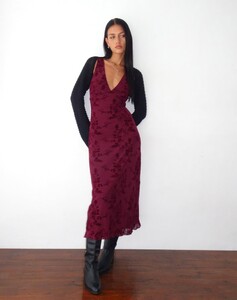 GABRIELA-DRESS-BOTANICAL-FLOWER-MAROON-_1_1600x.thumb.jpg.6af173b949fe26e07eb2c5aa6c930d03.jpg