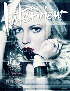 HQ-COVER.thumb.jpg.27adf3867cabcfed5e8033a679c6d4fc.jpg