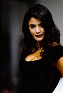 Helena_Christensen_Azzedine_Alaia_FW1991_02.jpg