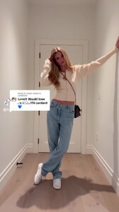 KateBock-TikTok2024_03_23.thumb.jpg.88f65f35db45436183710bcb710e93d8.jpg