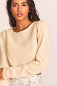 LK549-1084-LUNE-CROP-PULLOVER-DAFFODIL-003.jpg