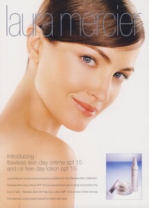 Laura_Mercier_Flawless_Skin_Collection_2009_01.thumb.jpg.411778a1463faaffb840e800f5103302.jpg