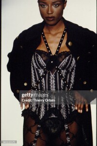 LorrainePascal f94cThomass-12e.jpg