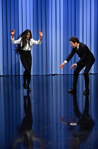 Naomi_Campbell_Jimmy_Fallon_March8_20024_16.jpg