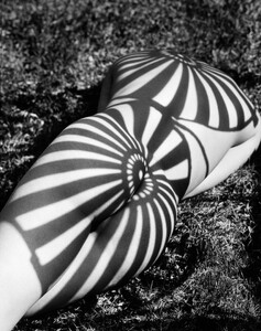 Neith_Hunter_Herb_Ritts_1985_02.jpg