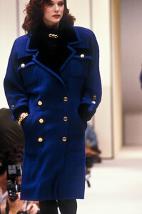 Rochelle_Redfield_Chanel_FW1985_HC_04.jpg