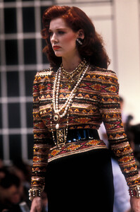 Rochelle_Redfield_Chanel_FW1985_HC_19.jpg