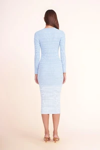 SHOKO_SWEATER_FRENCH_BLUE_WHITE_BRIGITTE_MULE_TAN_01206_web.webp