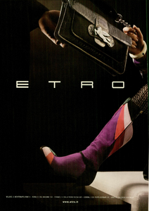 Sednaoui_Etro_Fall_Winter_2005_06_01.thumb.png.179f83982123383a6de79575e1ff6587.png