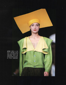 TaxiIT0288CarolineSpieringsRunway.thumb.jpg.72b78ca3c19595f64f7ba66c26a562c7.jpg
