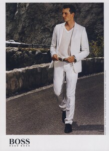 Testino_Boss_by_Hugo_Boss_Spring_Summer_2009_04.thumb.jpg.0c58c27232d2b1684e6982b939283c67.jpg