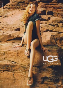 Ugg_Australia_2009_06.thumb.jpg.172607b7f563488704c4a3de13958ed2.jpg