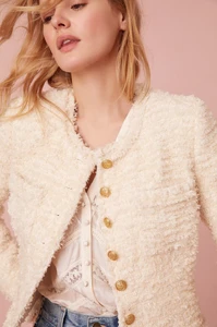 VERMONTJACKET-CREAM-LJ115-1860_095.webp