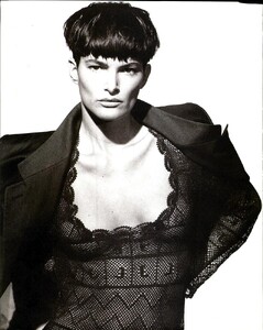 VogueIT_March1989_Peter_Lindbergh_05.jpg