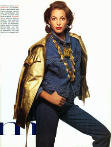 Vogue_Italia_May1992_Patrick_Demarchelier_08.jpg