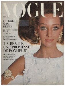 Vogue_Paris_Dec1967_Marisa_Peter_Knapp.jpg
