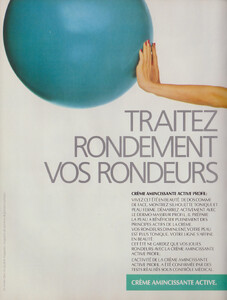 VotreBeauteFr0584no577_016.thumb.jpg.c4e9cc7f884c95c62d2a90231be9e28a.jpg