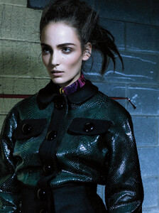 Zuzanna_Bijoch_by_Craig_McDean_(Heaven_Snake_-_Interview_June_2011)_6.thumb.jpg.0bb56d15839436365eb7945e711a5164.jpg