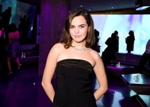 bailee-madison-at-giorgio-armani-prisma-glass-launch-party-in-beverly-hills-03-22-2024-0.jpg