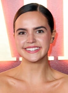 bailee-madison-at-vanity-fair-and-instagram-s-vanities-a-night-for-young-hollywood-in-la-03-06-2024-3.jpg
