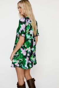 black-printed-frill-smock-mini-dress-2.thumb.jpg.4c104202454c20056628ae7697b79f70.jpg