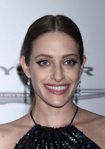 carly-chaikin-nbcuniversal-s-2016-golden-globes-after-party-in-beverly-hills-2.jpg