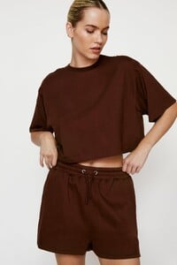 chocolate-boxy-crop-t-shirt-and-shorts-two-piece-set-1.thumb.jpg.54439e63a49b83f21b828fa52a3abf05.jpg