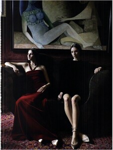 couture_07.thumb.jpg.9d8c7c5588542124df53b6b74abc21d2.jpg
