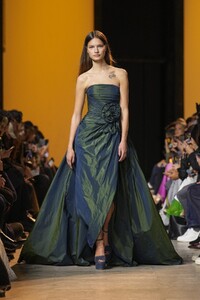 ellie saab f fw24.jpg