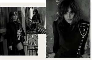img-dakota-johnson_094358466900-1000x654.thumb.jpg.1475b769ae7d839097eabdccb2df7a63.jpg