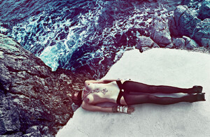 img-daphne-guinness-2_124339255961-1000x655.thumb.jpg.6bd9f034933ef7e628a289e1f2ebf45e.jpg