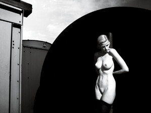 img-lara-stone-5_112950849118-1000x749.thumb.jpg.45618e099a9636d1f33f395d24455ee2.jpg